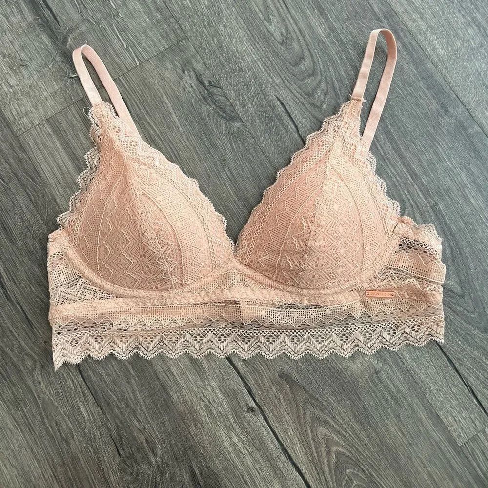 Danskin  Lace Longline Bra 34B